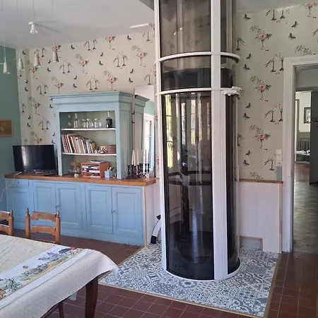 Caux Loc' Du Manoir Guest house